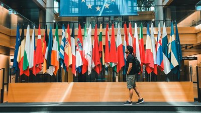 Comunicación Internacional de Mercado – EMEA APAC Américas